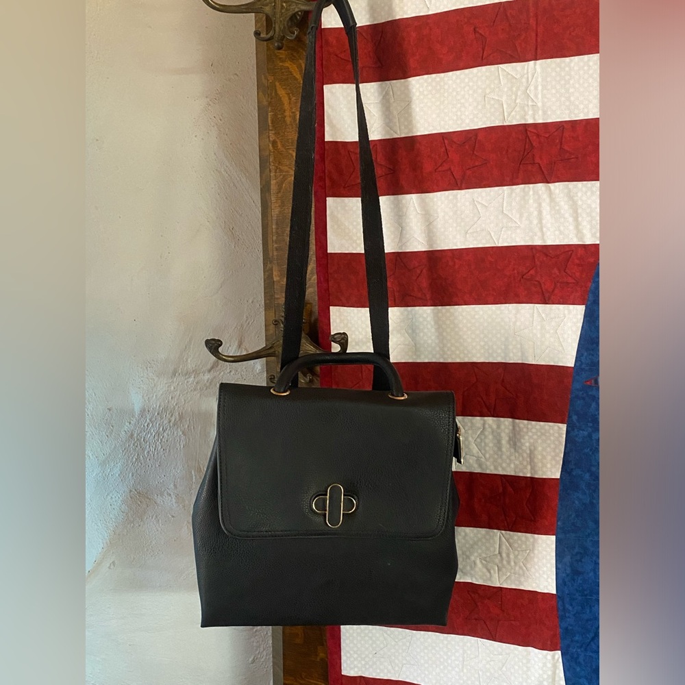 Black Shoulder/Backpack Purse